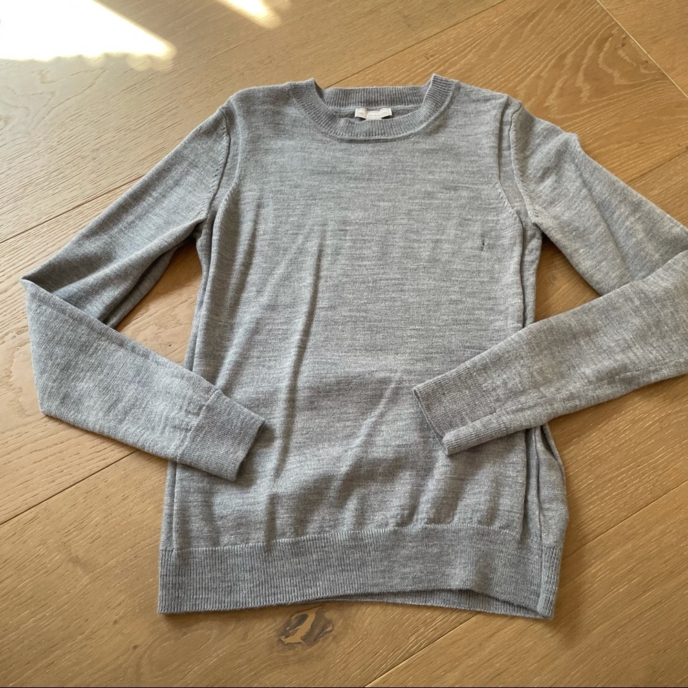 Gap grey knit wool sweater